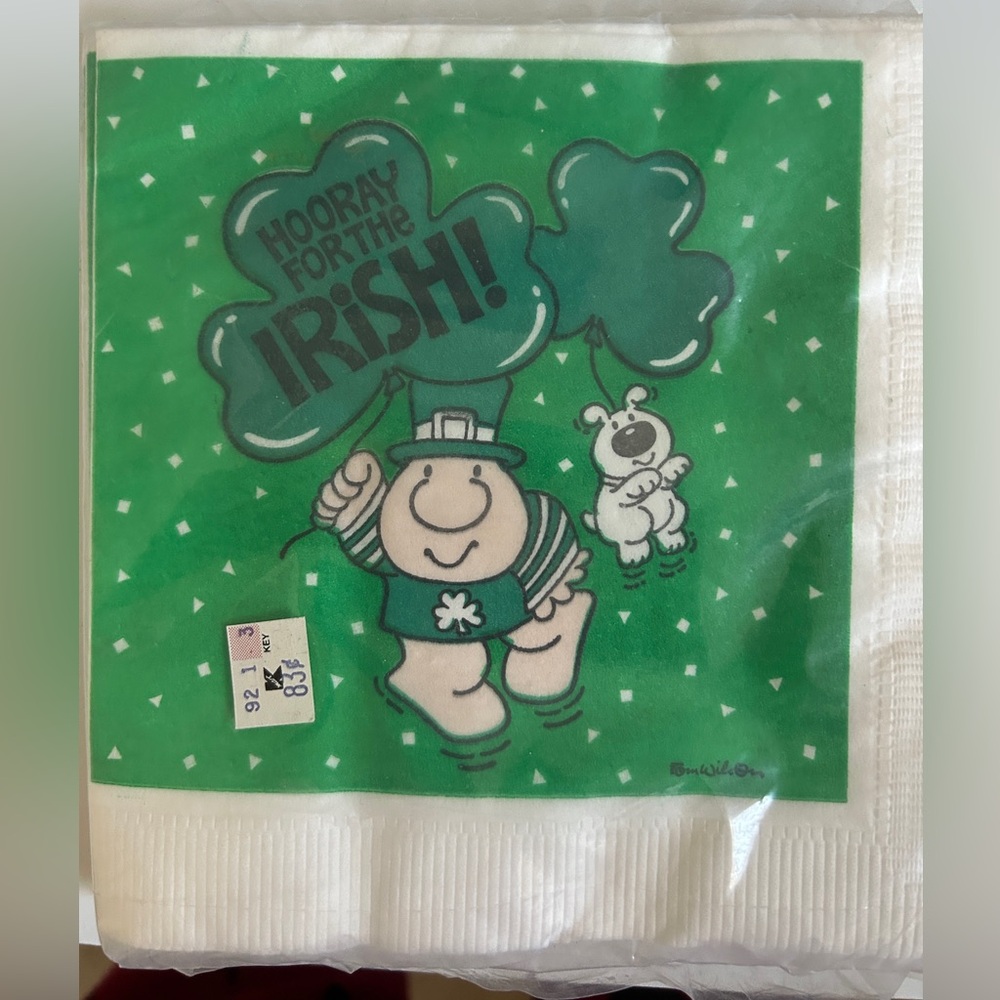 New in package Vintage Ziggy At Party’s Day Napkins